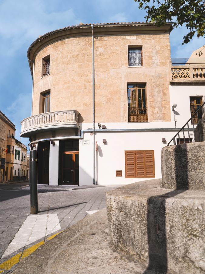 Ti Central Maria Maria De La Salut Bagian luar foto
