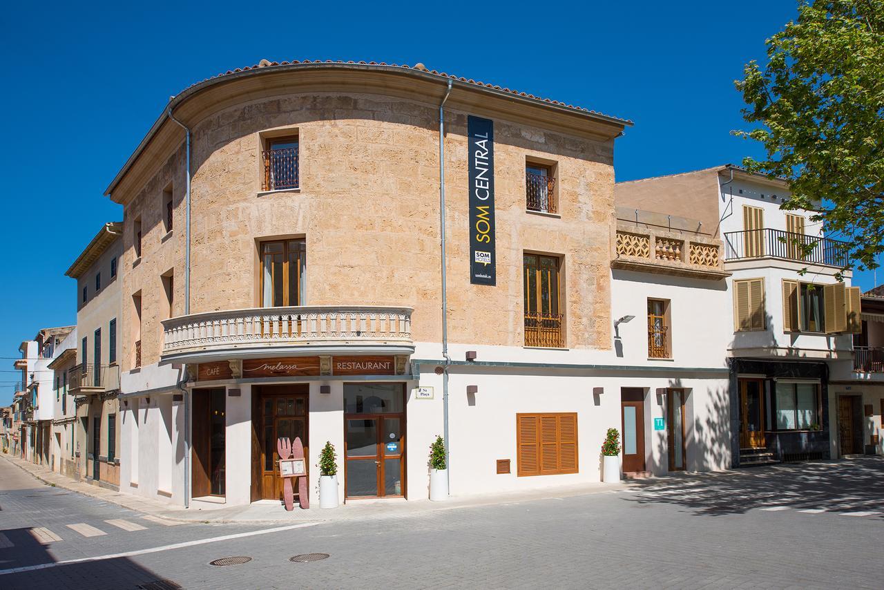 Ti Central Maria Maria De La Salut Bagian luar foto
